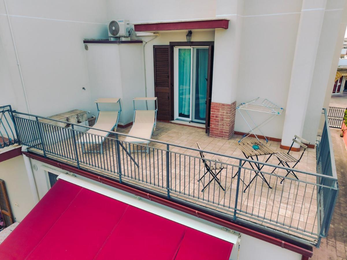 B&B De Angelis 지노사마리나 외부 사진