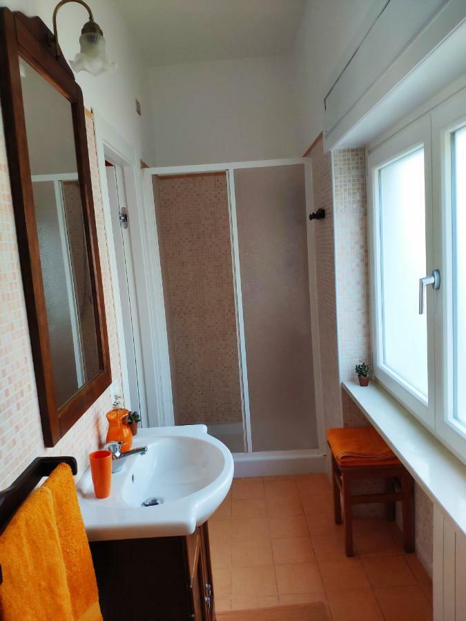 B&B De Angelis 지노사마리나 외부 사진